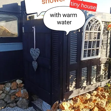 Pure Crete - Tiny House & Luxury Tent * 干尼亞