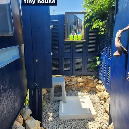 Dream Tiny House Or Luxus Tent With Pool Prázdninový dům *