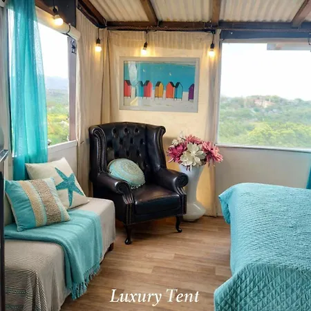 Будинок відпочинку Dream Tiny House & Luxury Tent