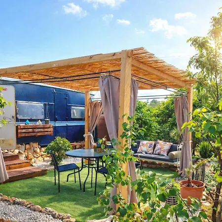 Pure Crete - Tiny House & Luxury Tent *