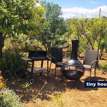 בית נופש Dream Tiny House & Luxury Tent *