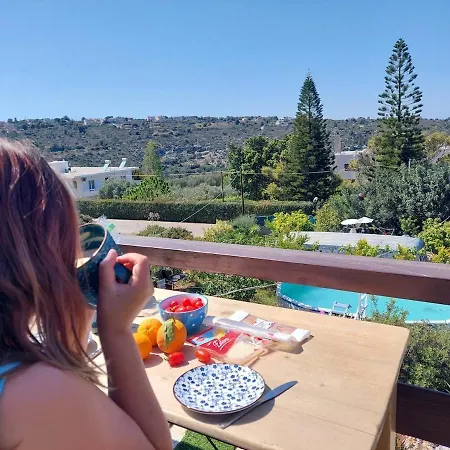 Pure Crete - Tiny House & Luxury Tent *